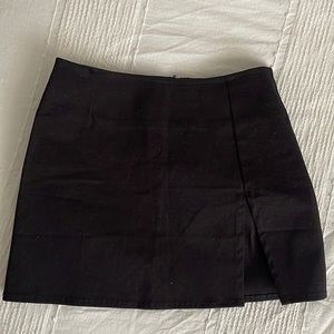 NWT: Princess Polly black mini skirt